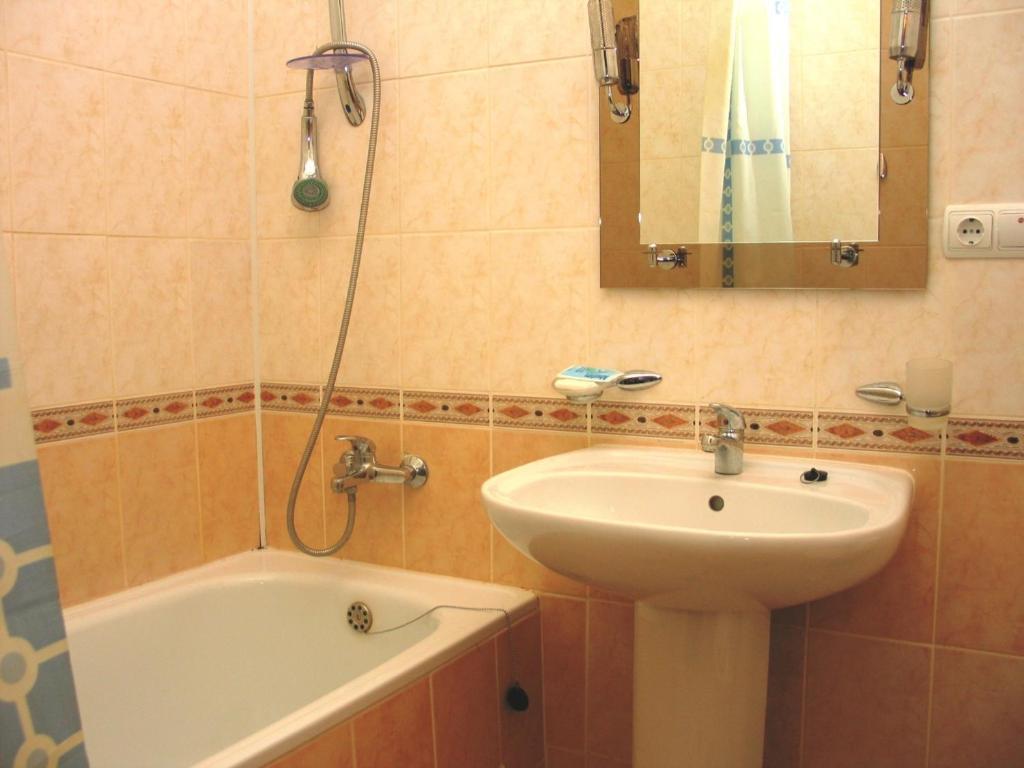 Duet Hotel Ungvár Szoba fotó